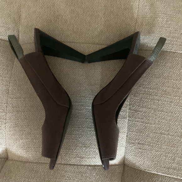 G- Star. Shoes.  Size 7.   Taupe color.  Excellent condition - Picture 5 of 9